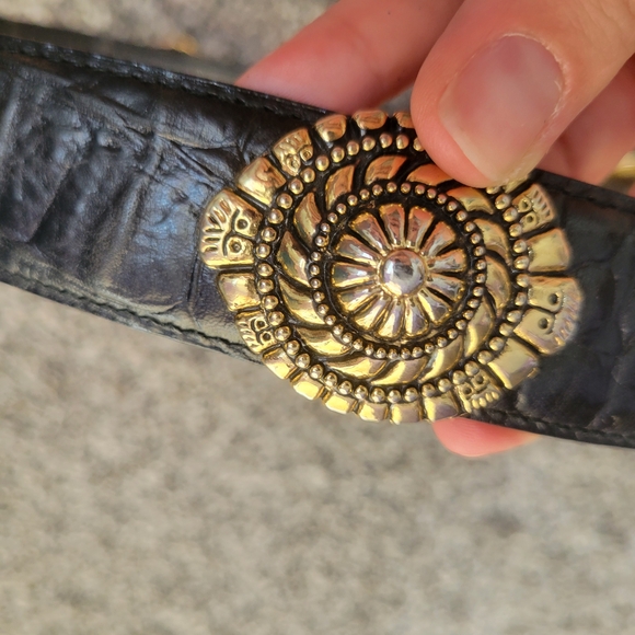Vintage Black and Gold Women's Belt - Picture 16 of 16